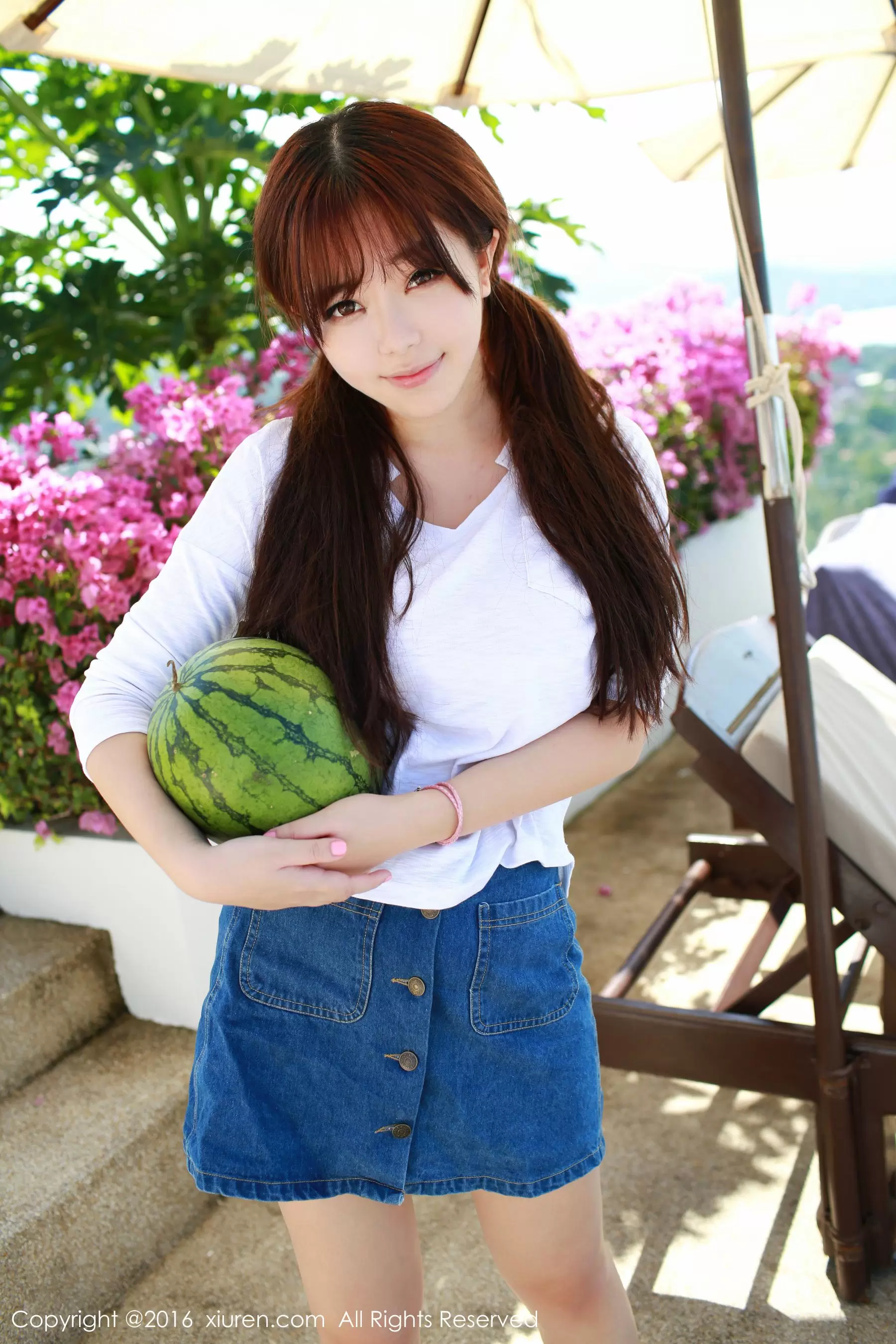 刘飞儿Faye《西瓜+牛仔超短裙+针织内衣》  No.490 美女图片写真套图合集-丽图阁