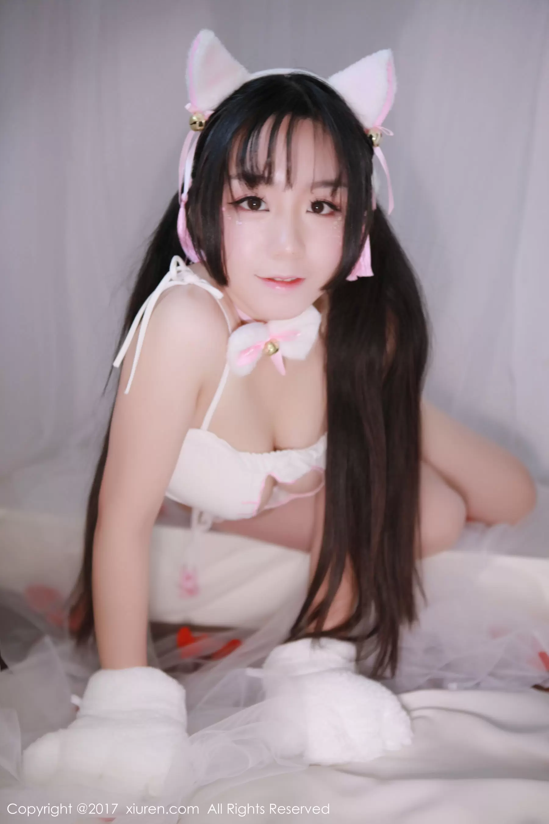吃白菜的vi菜菜《长着猫耳朵及尾巴的清纯可爱少女》  No.753 夏天照着穿优雅又高级的写真-丽图阁