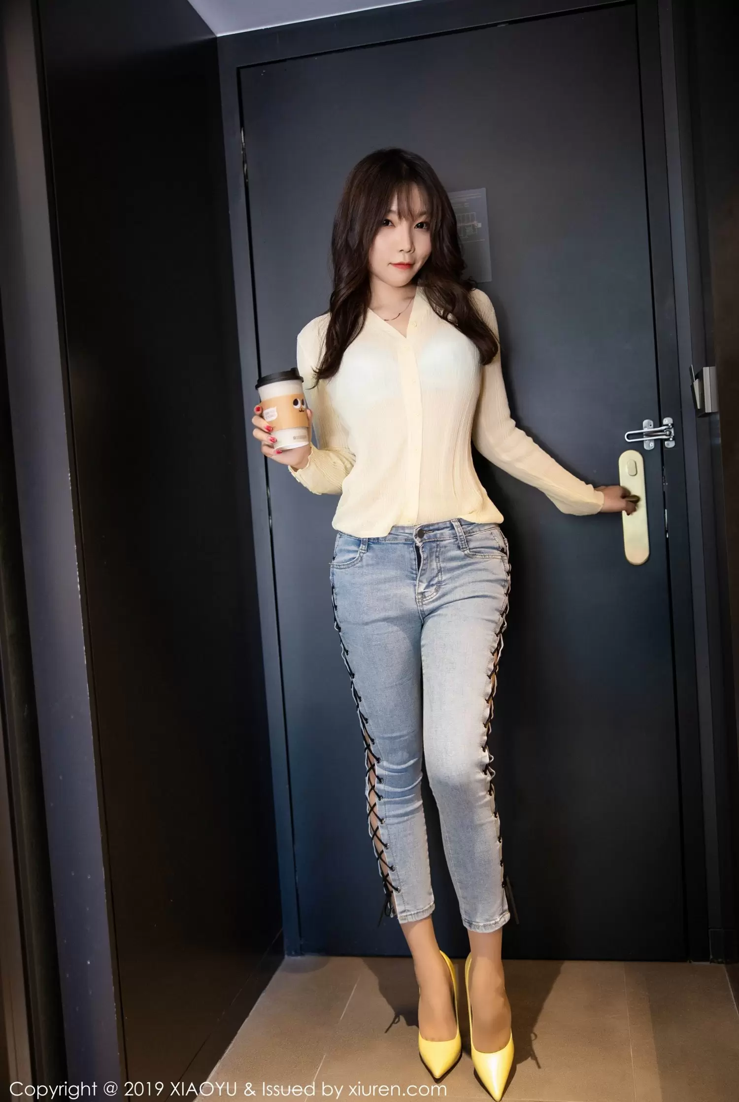 VOL.197 芝芝Booty 时尚美女写真壁纸图片照-丽图阁