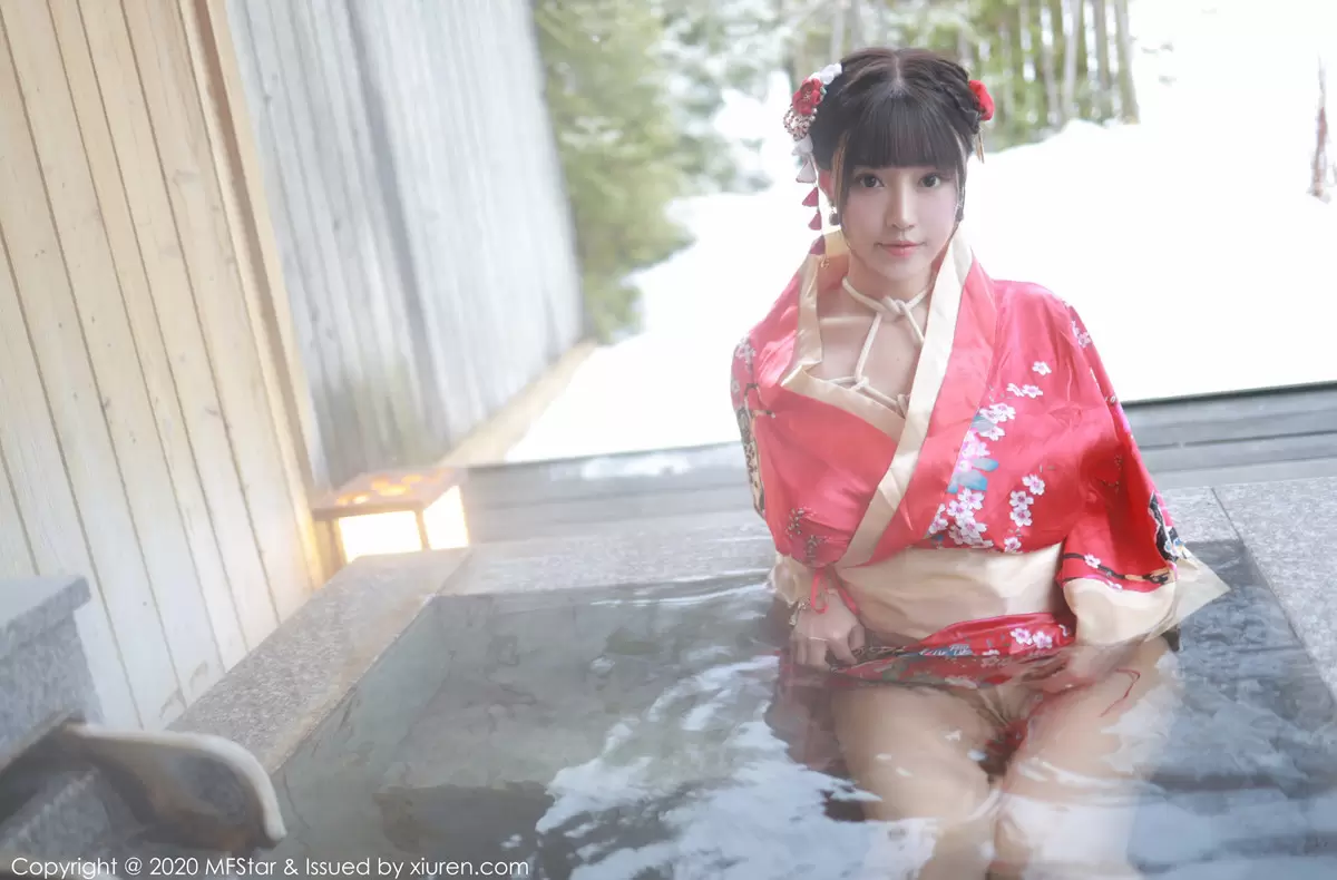 VOL.249 朱可儿Flower 长裙比基尼风美女写真-丽图阁