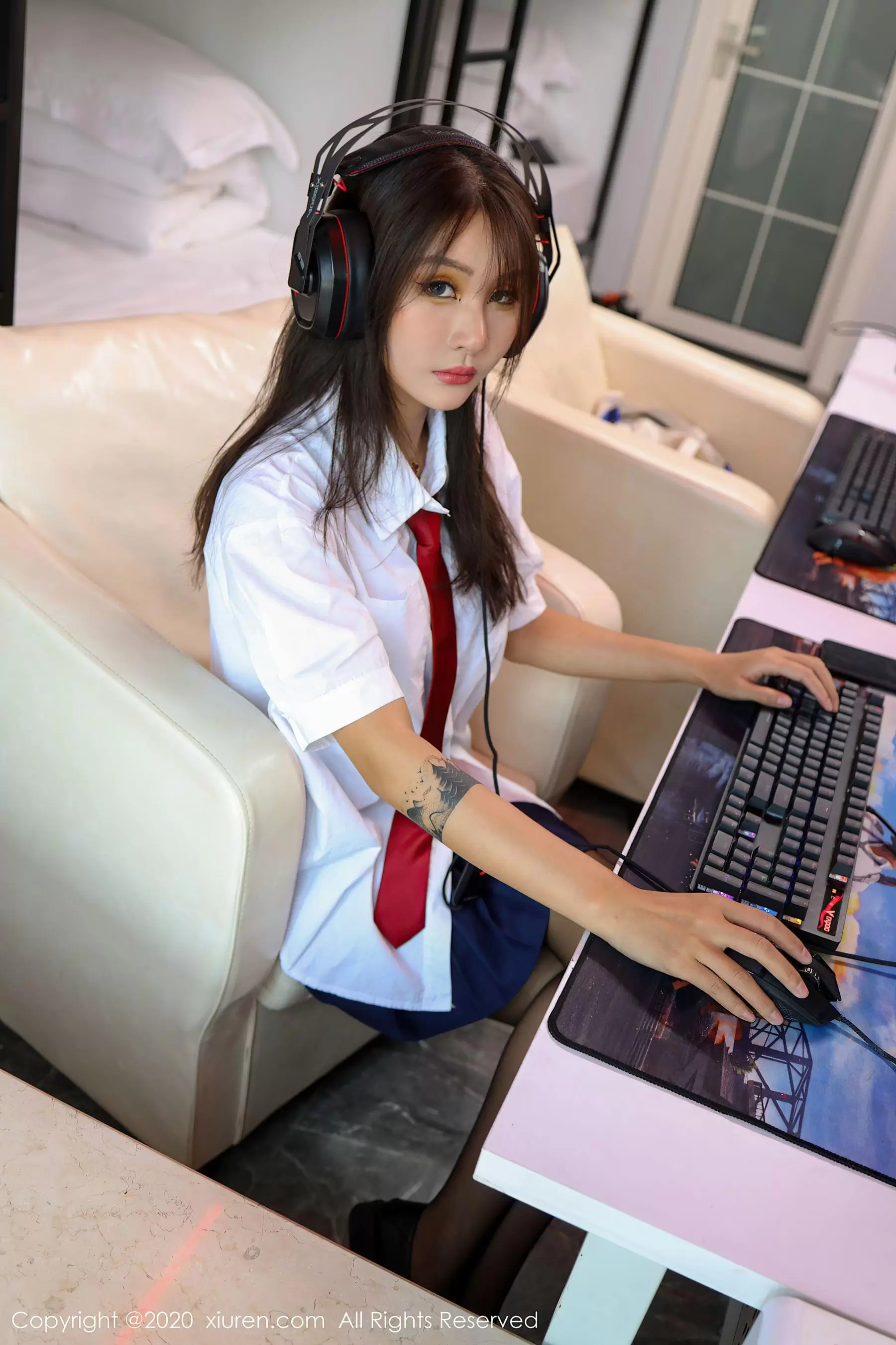 No.2461 Emily顾奈奈 美少女高清时尚写真图集-丽图阁