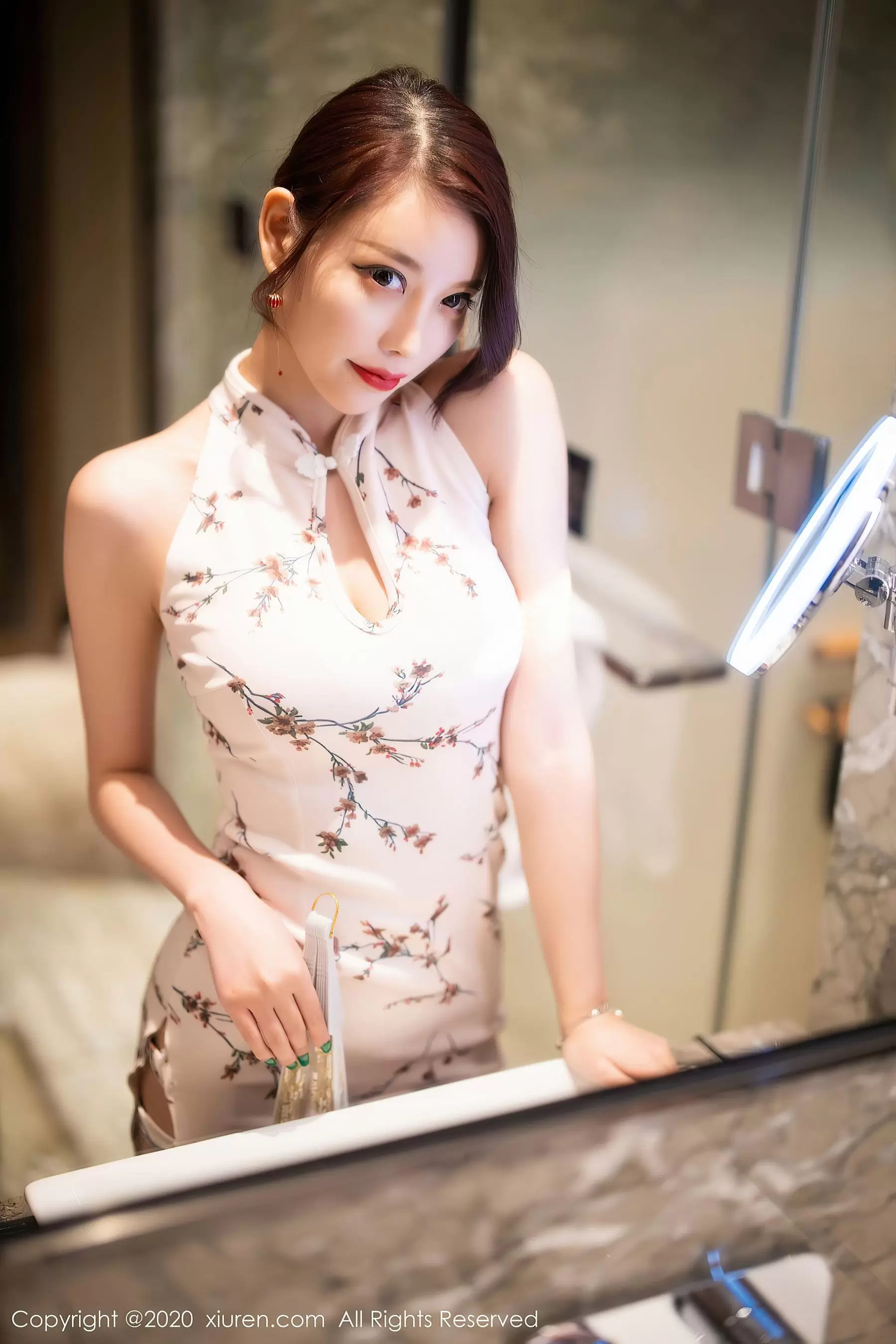 No.2487 杨晨晨sugar 高清美女写真壁纸文案图片-丽图阁