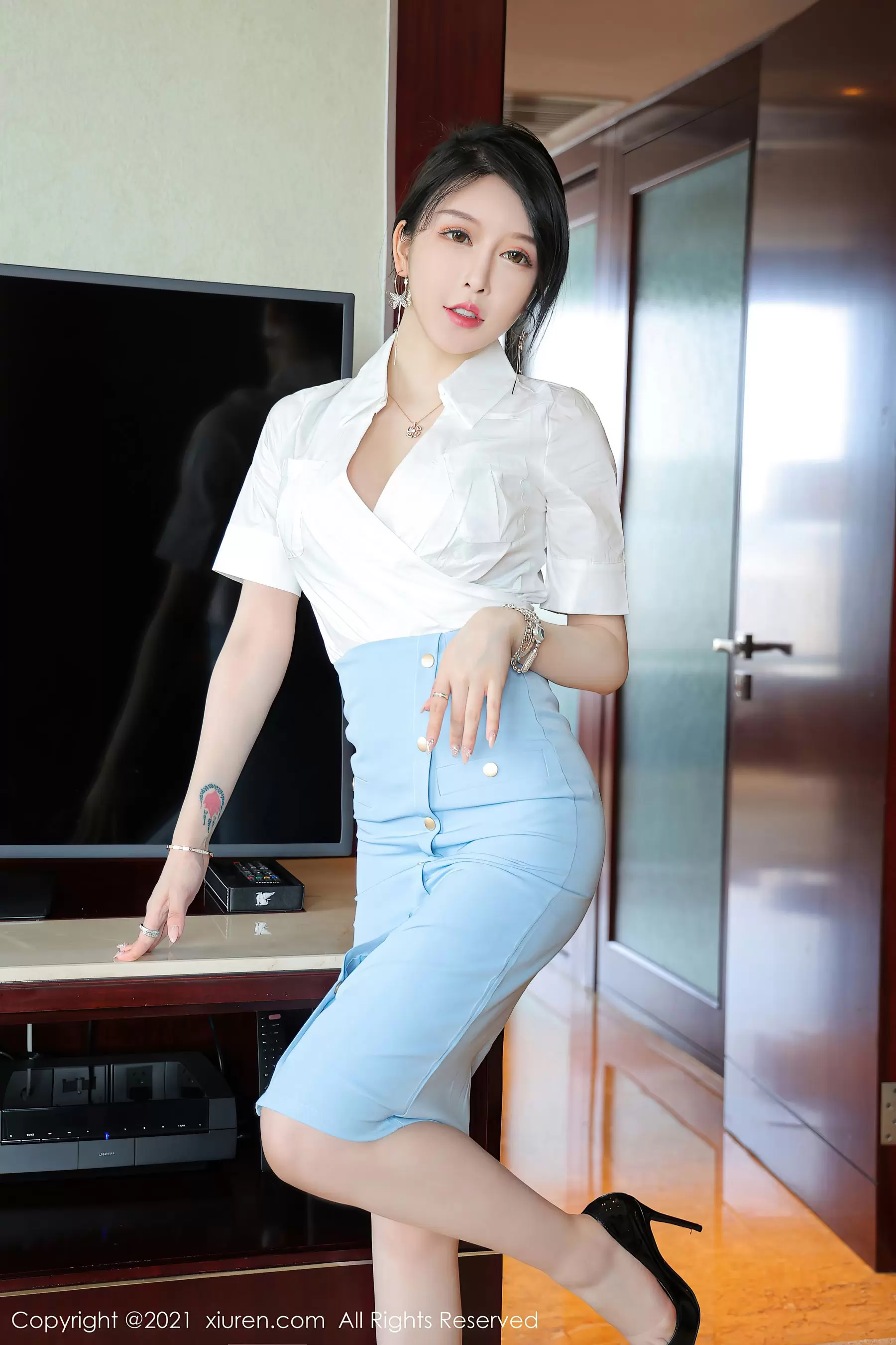 No.3812 玉兔miki 长裙比基尼风美女写真-丽图阁