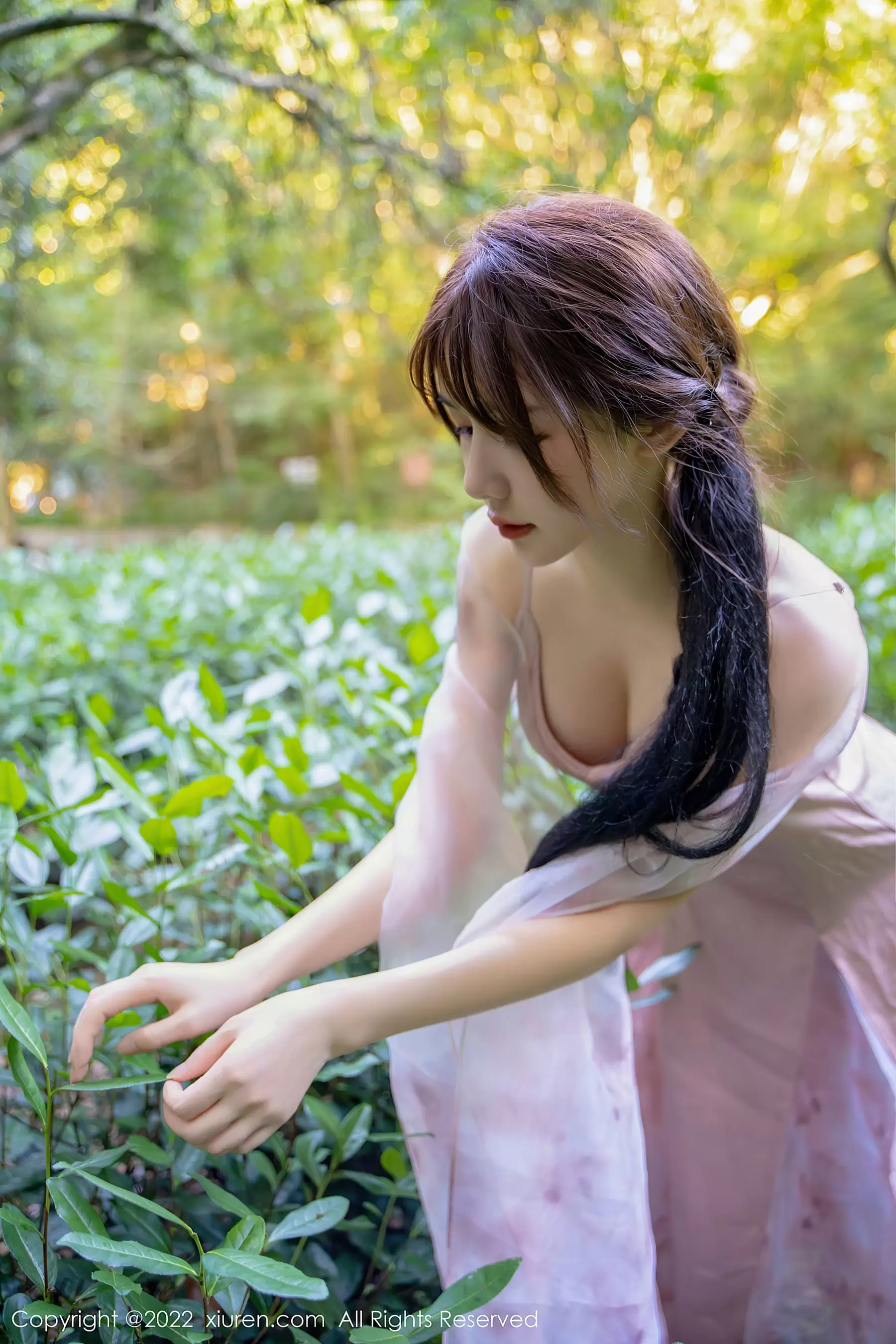 No.5690 婠婠么 美腿长裙 气质美女妩媚写真-丽图阁