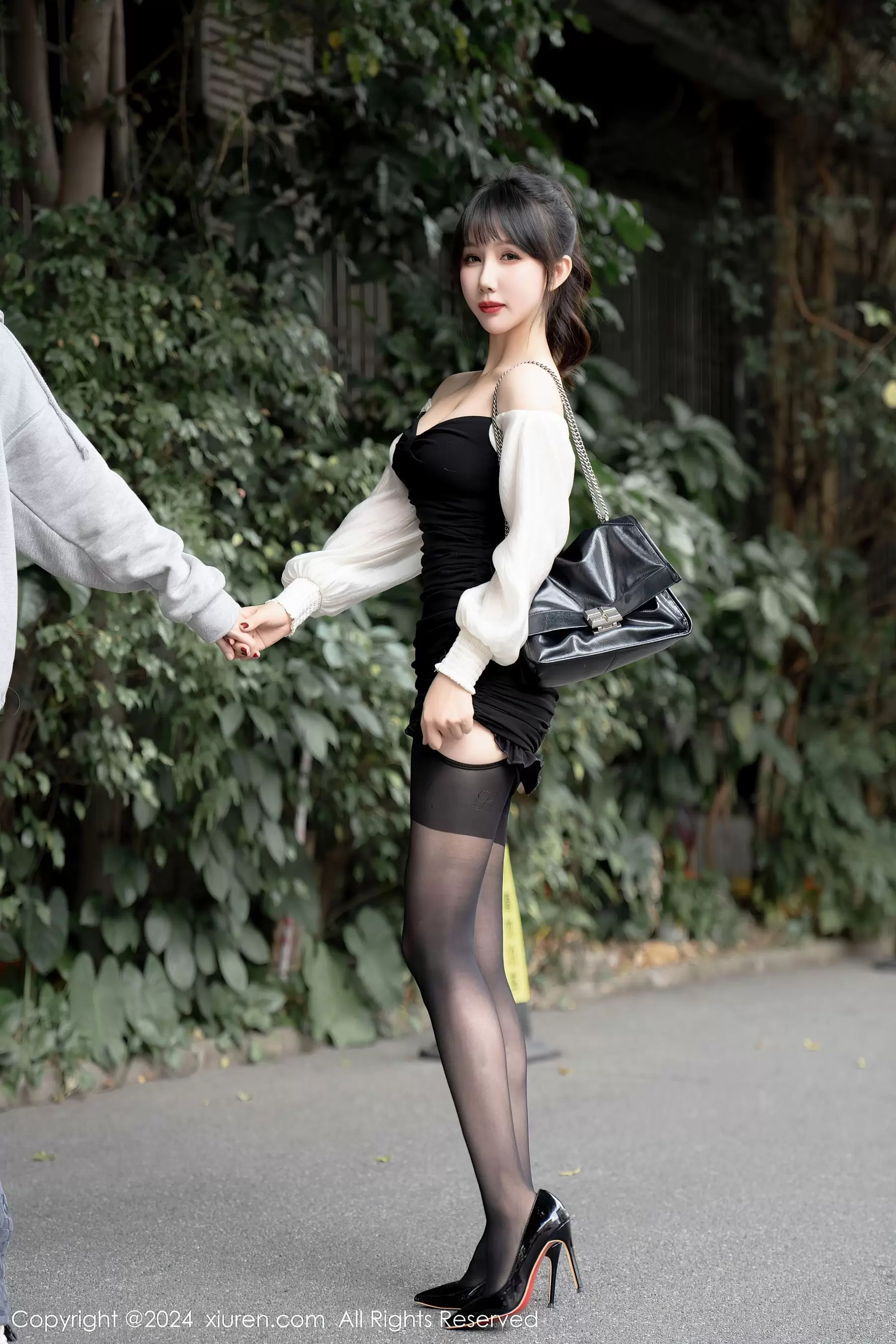 No.7930 波巧酱 黑丝美臀 美女写真,性感美女-丽图阁