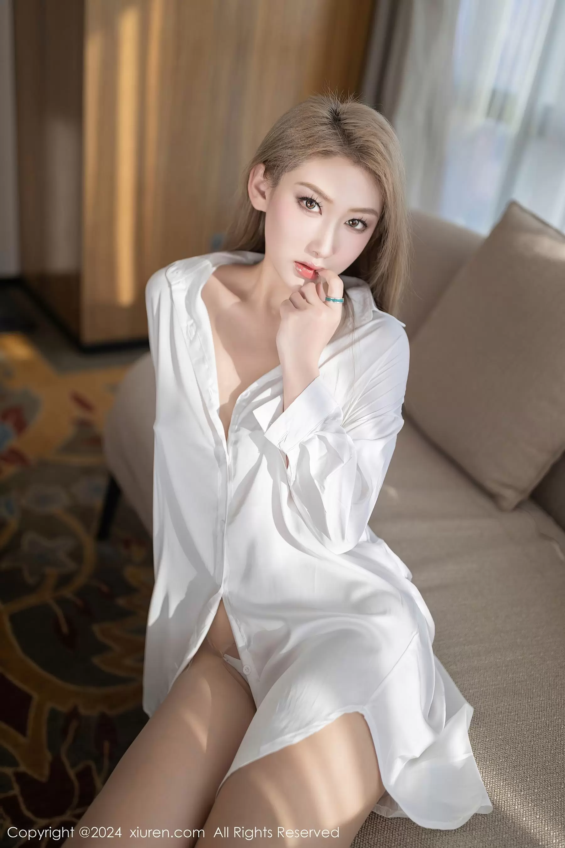 No.7972 沈青黛 丝袜美腿 清秀自然美女头像图片-丽图阁