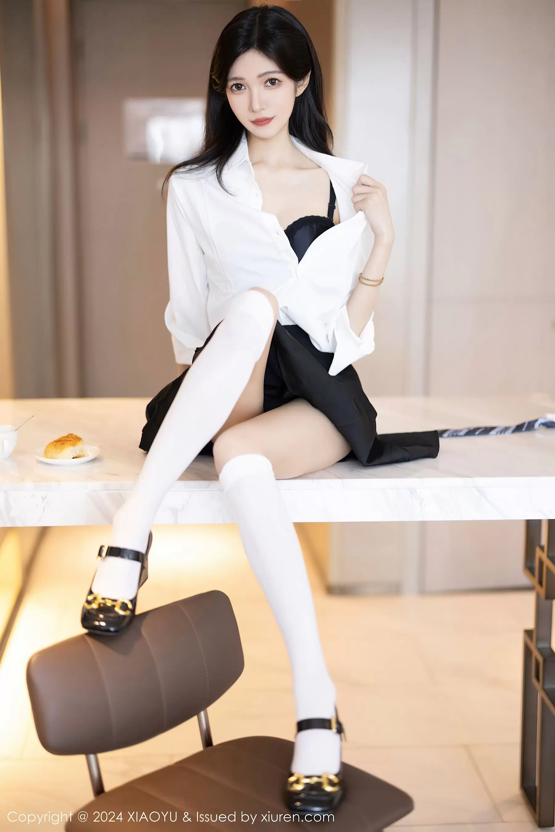 VOL.1204 程程程- 制服美腿 美女高清壁纸女神写真-丽图阁