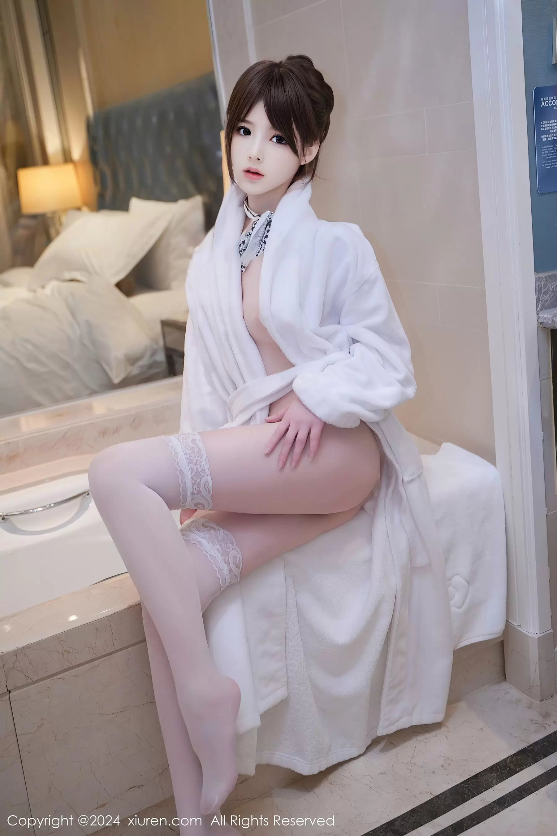 No.8162 梦灵儿Mini 丝袜美腿 美女组图图片-丽图阁