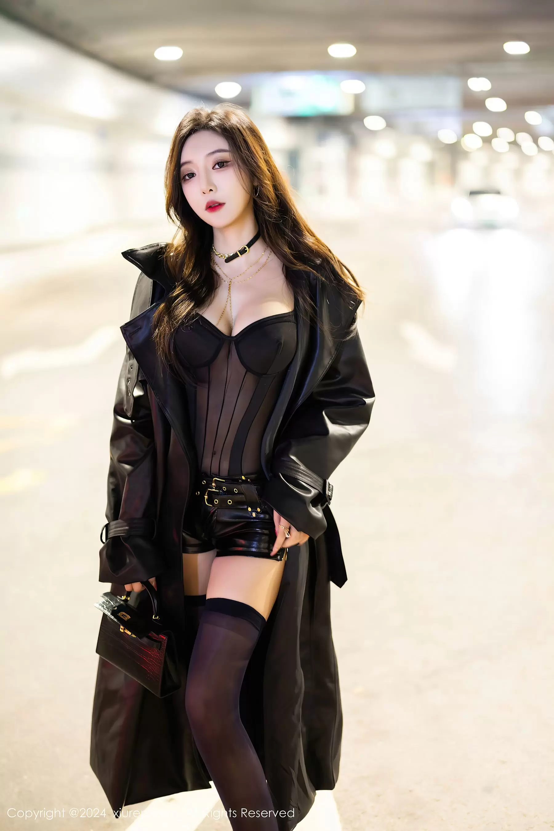 No.8158 王馨瑶yanni 黑丝美腿 清纯时尚美女写真拍摄-丽图阁