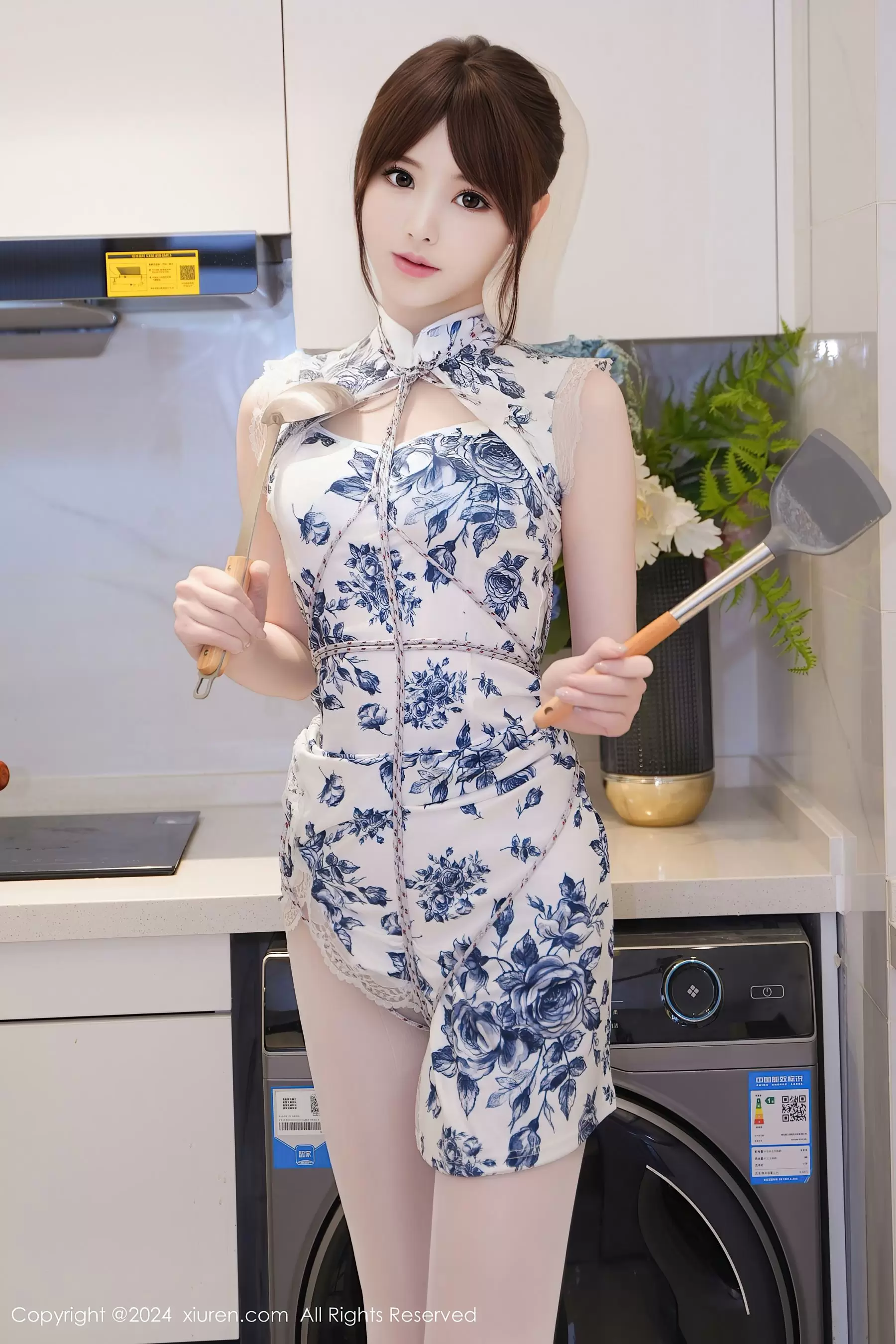 No.8255 梦灵儿Mini 丝袜美腿 国内艺体美女拍唯美写真-丽图阁
