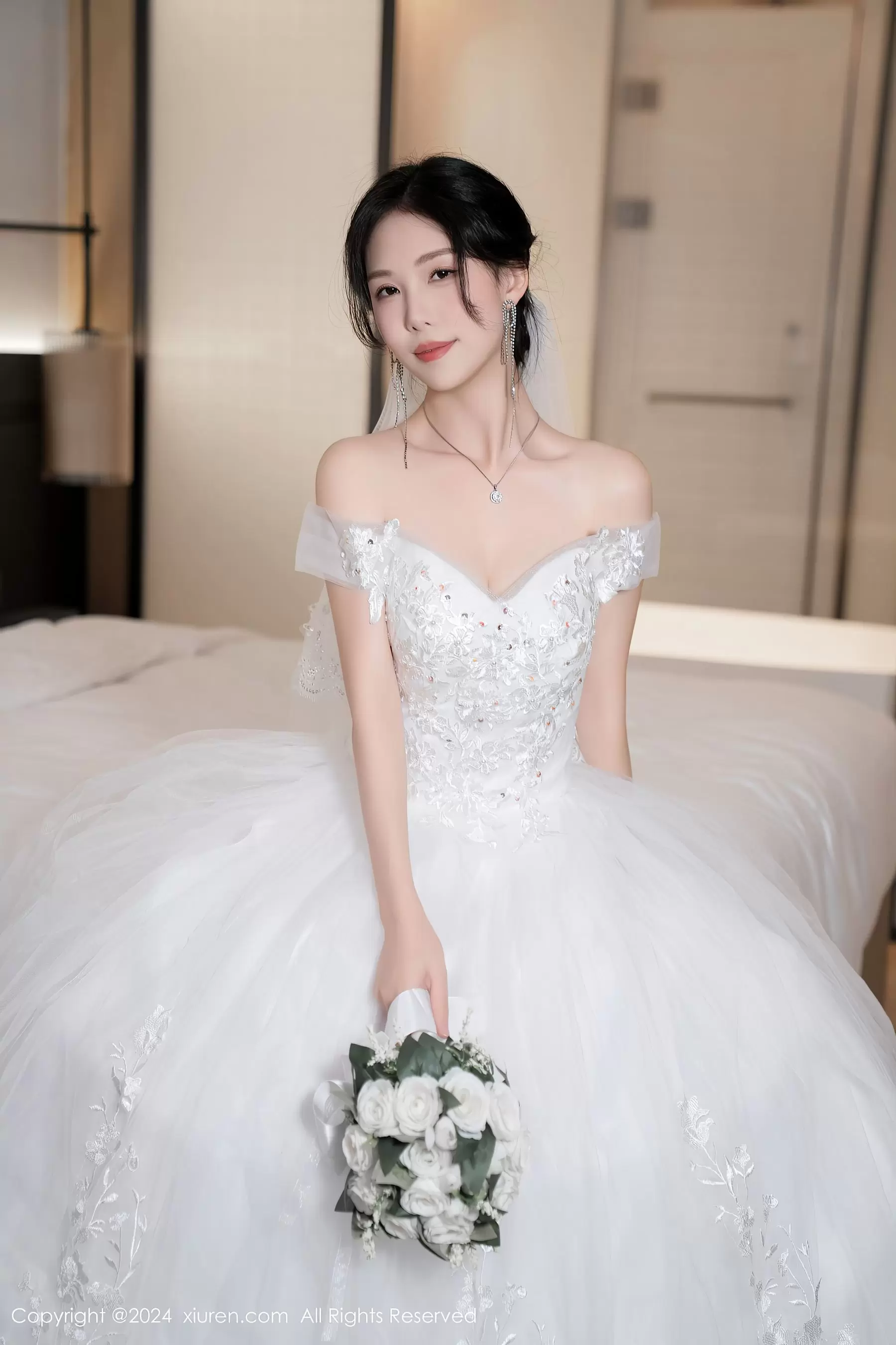 No.8998 利世 丝袜美腿 高颜值好身材美女壁纸高清好看-丽图阁