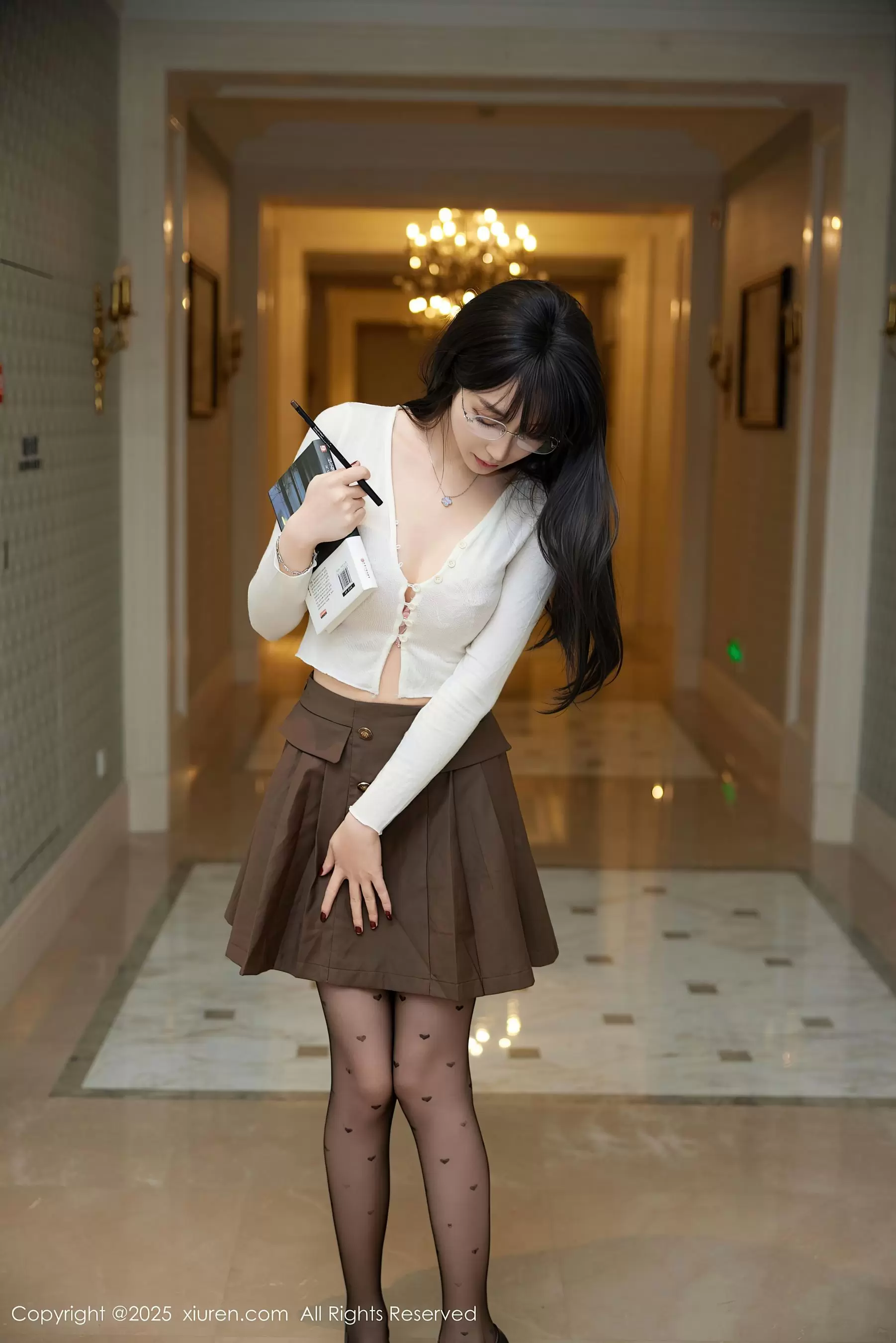 No.9737 玥儿玥er 黑丝美腿 写真美女高清壁纸-丽图阁